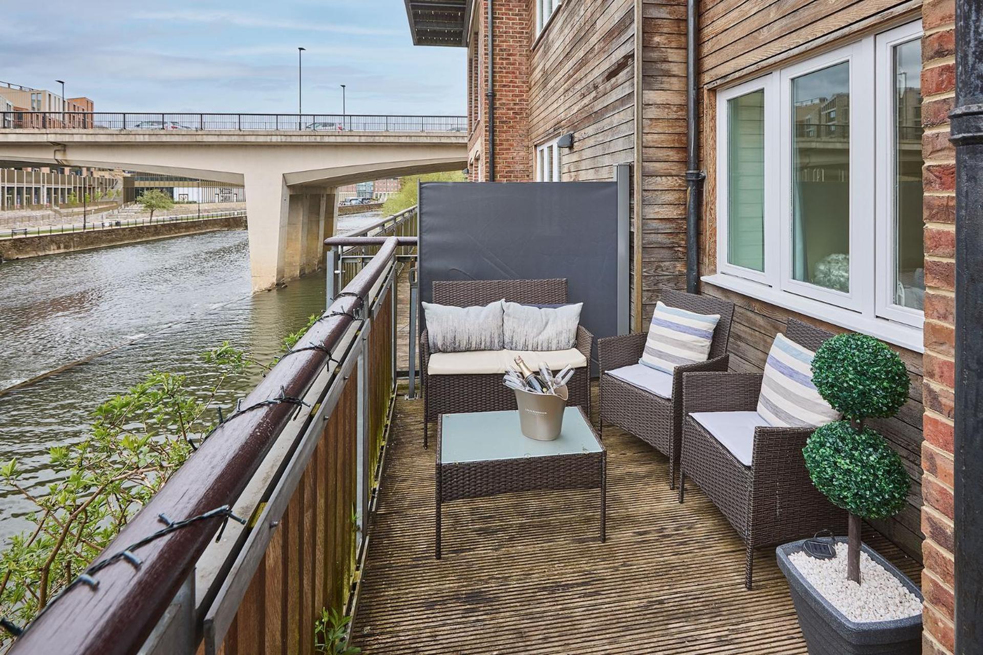 Host & Stay - Waterside Дарем Экстерьер фото